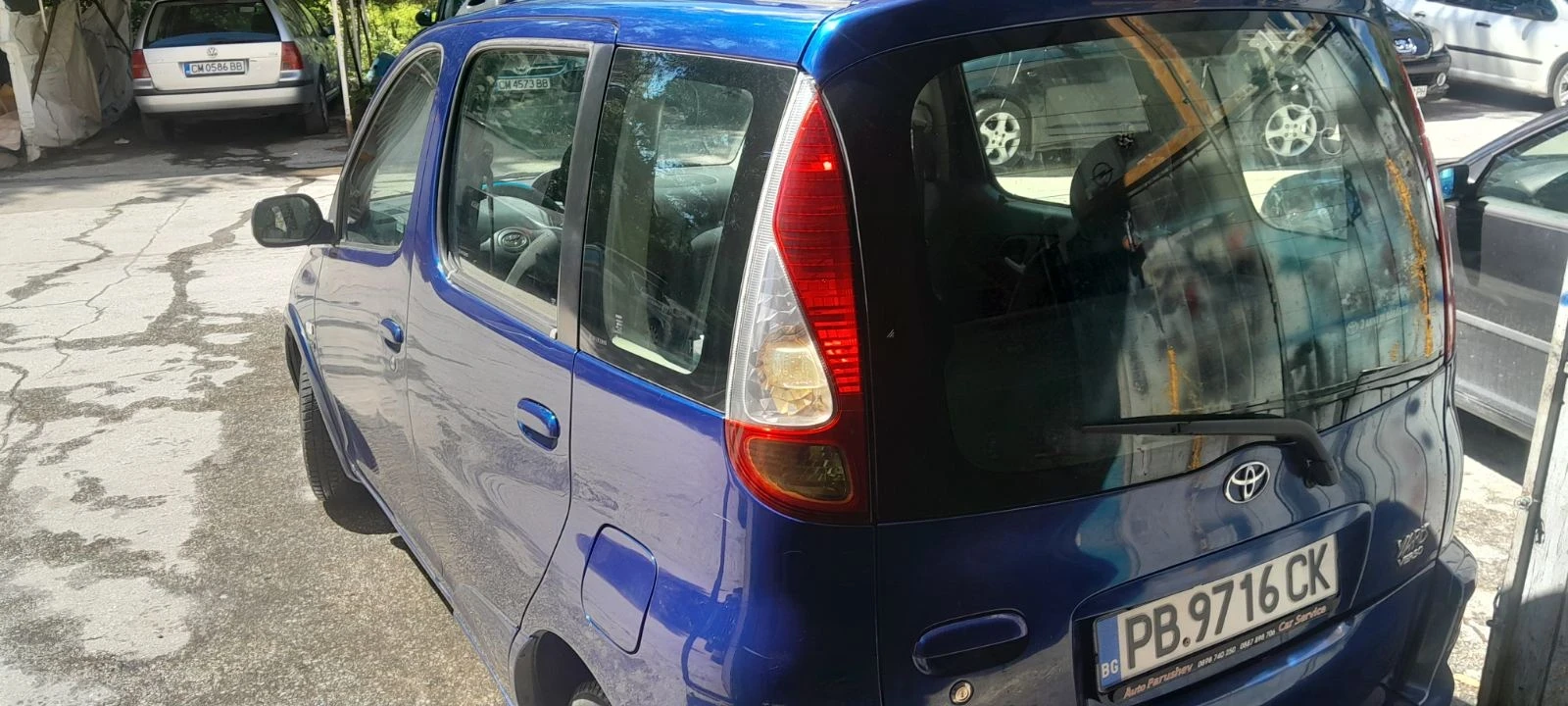 Toyota Yaris verso 1.3 VVT-I, снимка 3 - Автомобили и джипове - 54904667