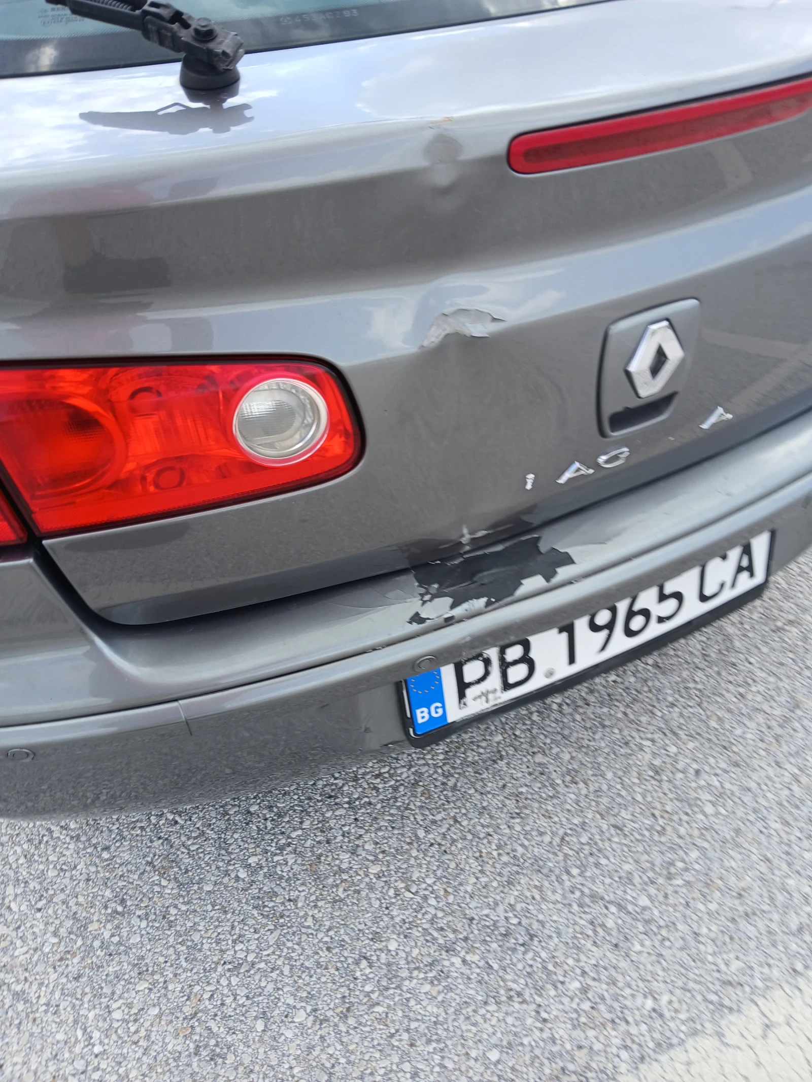 Renault Laguna, снимка 3 - Автомобили и джипове - 55069702