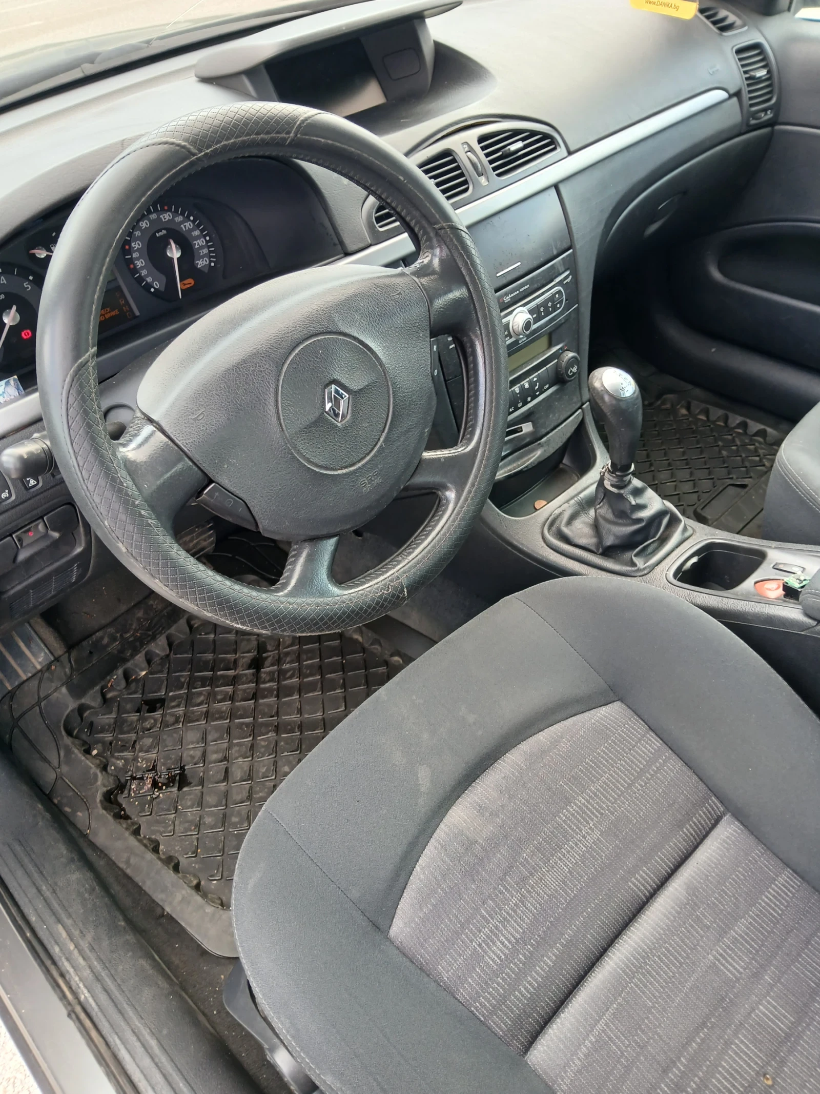 Renault Laguna, снимка 5 - Автомобили и джипове - 55069702
