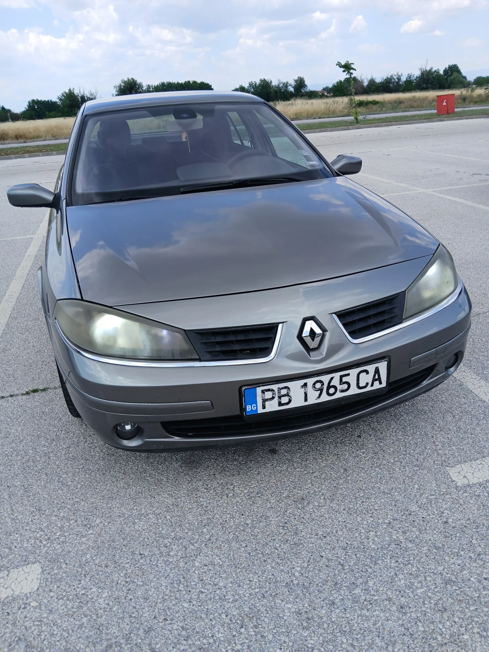 Renault Laguna