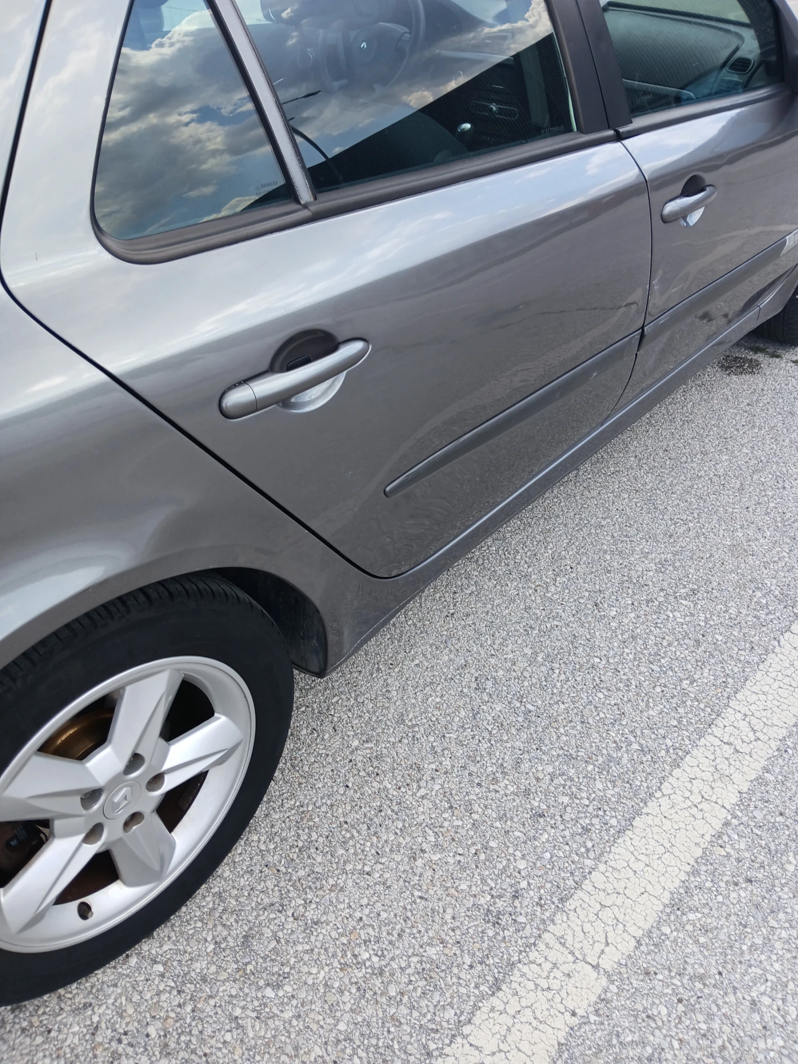 Renault Laguna, снимка 4 - Автомобили и джипове - 55069702