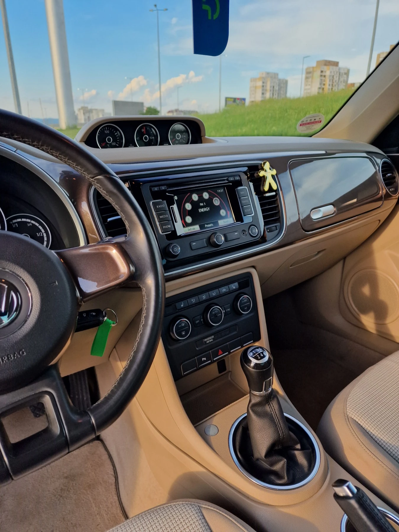 VW Beetle TSI, снимка 8 - Автомобили и джипове - 55579810
