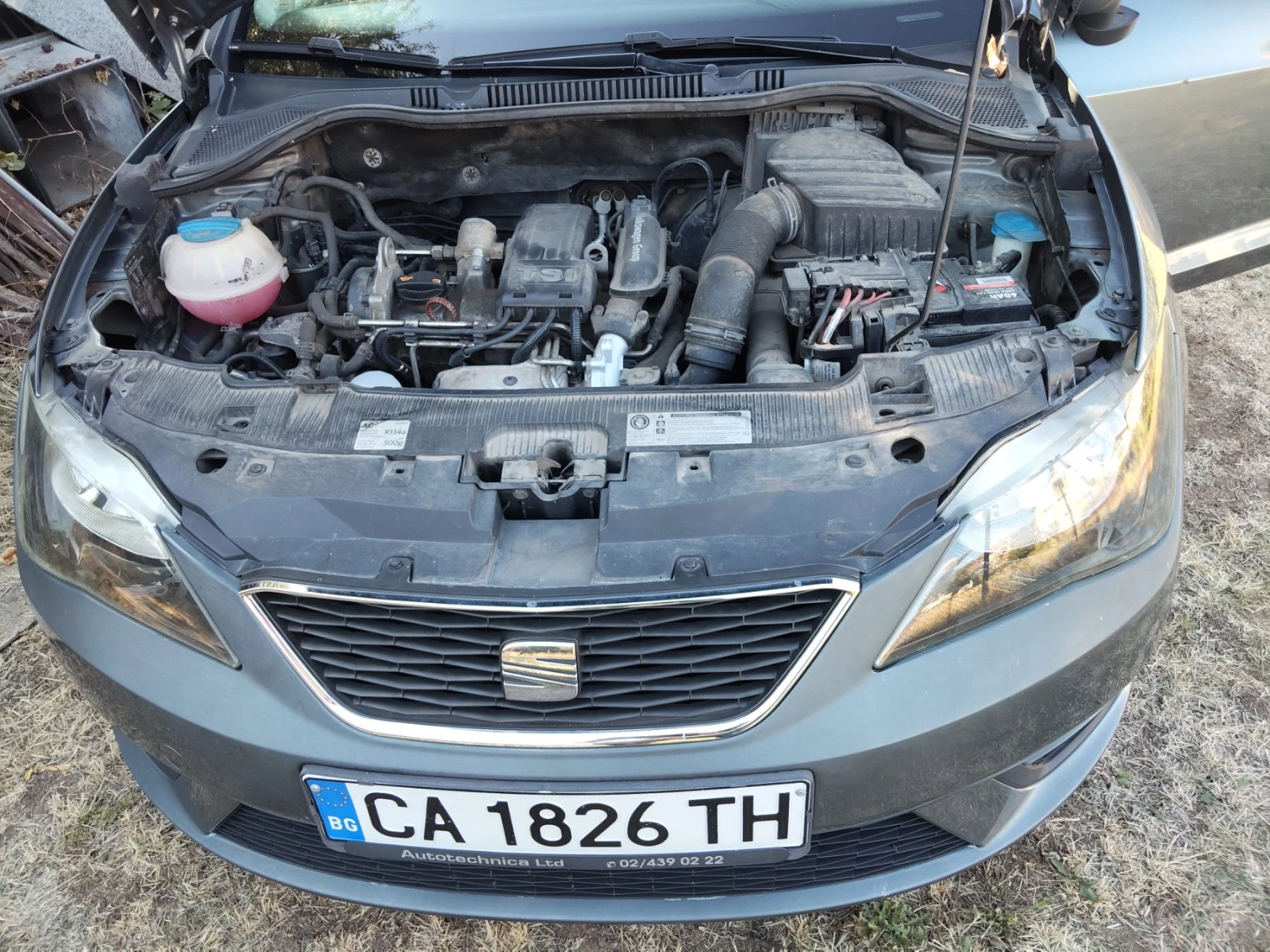 Seat Ibiza, снимка 15 - Автомобили и джипове - 55978843