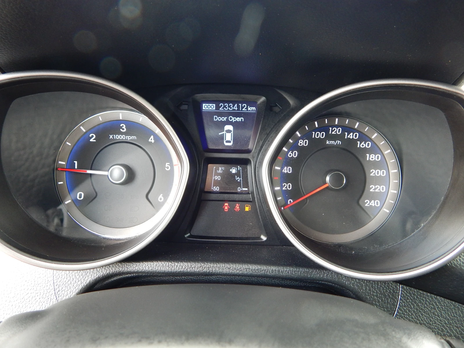 Hyundai I30 1.6CRDI, снимка 12 - Автомобили и джипове - 56104742