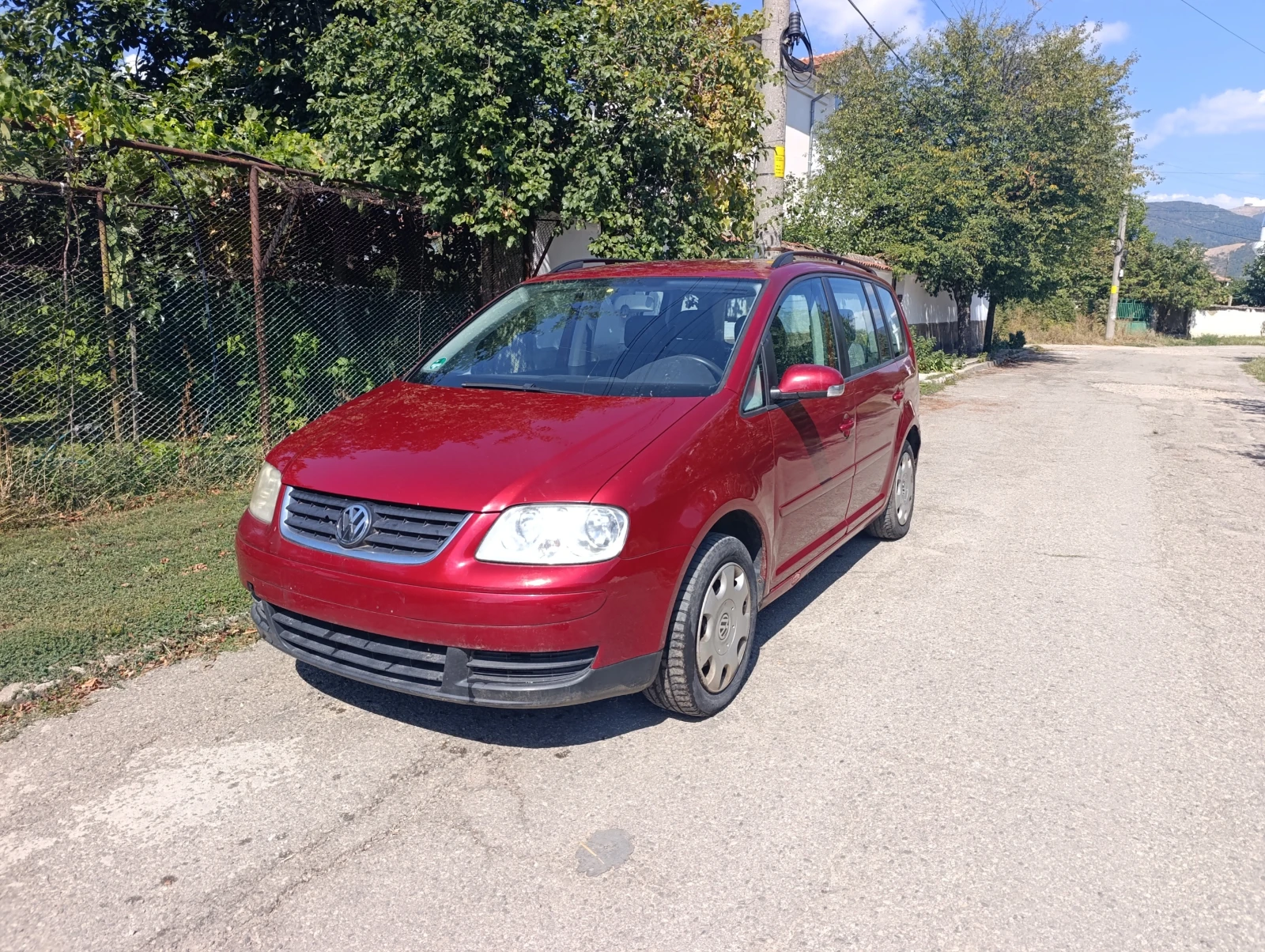 VW Touran 1.6 бензин