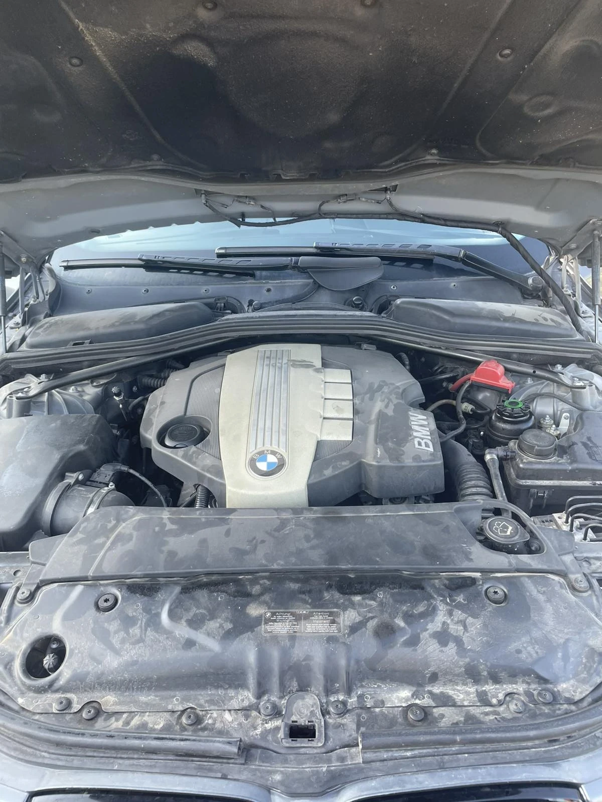 BMW 520, снимка 10 - Автомобили и джипове - 56360201