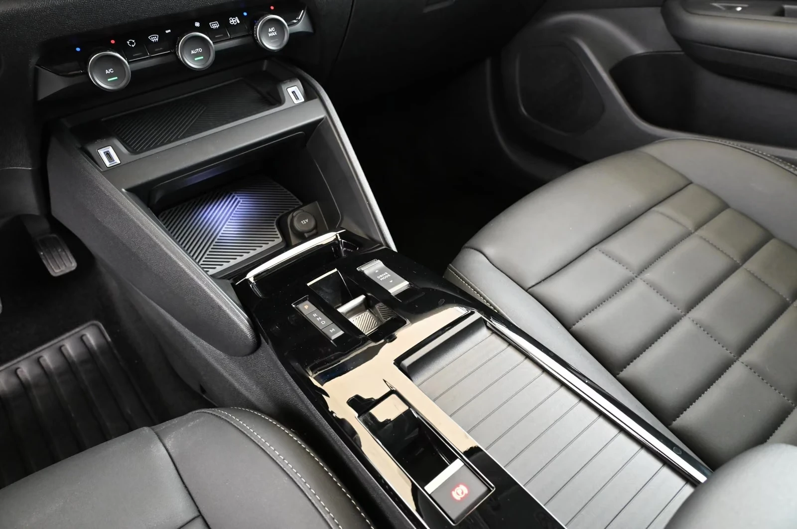 Citroen C4 MHEV/145HP/MAX/E-DSC6/ACC/CAM/LED/367h | Mobile.bg � ����������� 15