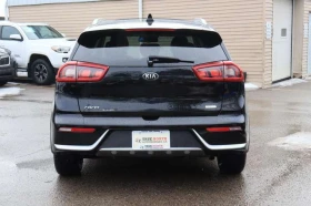 Kia Niro EX Premium | Hybrid | CarPlay | Roof | BSM | Tints, снимка 5