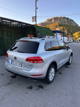 VW Touareg 3.0TDI240К.С./ НАВИ/КОЖА/ЛЕД/, снимка 4