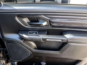 Dodge RAM 1500  Limited / CARFAX / CAMERA / ВЪЗДУХ / ОБДУХВАНЕ , снимка 14