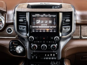 Dodge RAM 1500 LARAMIE LONGHORN* 5.7* ОБДУХ* КАМЕРА* КРАЙНА ЦЕНА, снимка 9