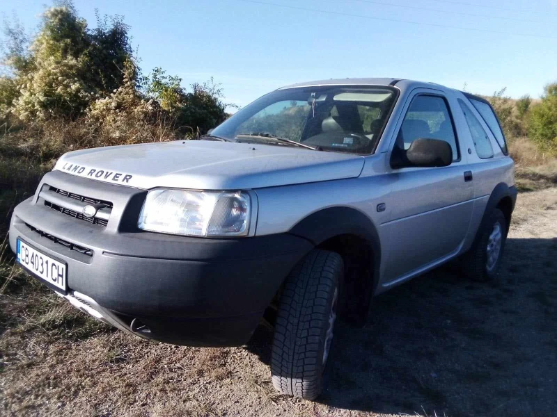 Land Rover Freelander, снимка 13 - Автомобили и джипове - 48550356