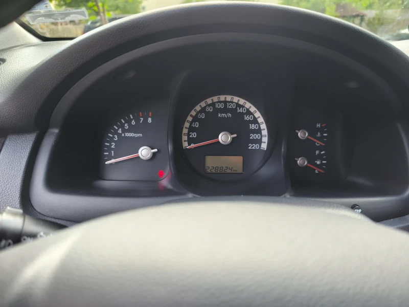 Kia Sportage, снимка 10 - Автомобили и джипове - 52305652