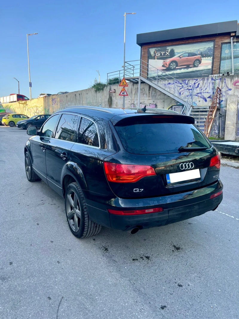 Audi Q7 3.0 TDI 239 кс, снимка 4 - Автомобили и джипове - 52794546