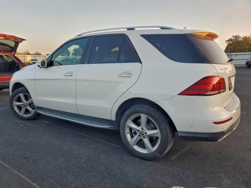 Mercedes-Benz GLE 400 4MATIC, снимка 3 - Автомобили и джипове - 53232273