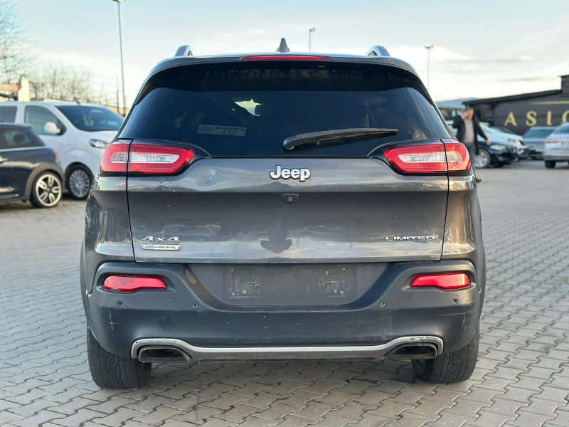 Jeep Compass / 2.2D / 200HP / 4X4 / LIMITED / НЕ ПАЛИ / , снимка 4 - Автомобили и джипове - 53499542