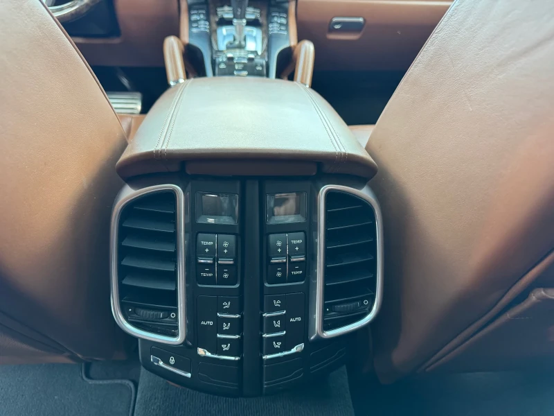 Porsche Cayenne S-BOSSE-PANO-, снимка 8 - Автомобили и джипове - 53595540
