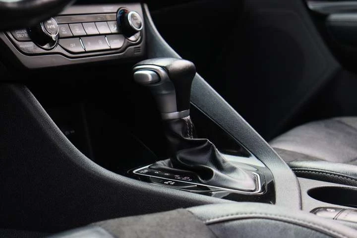 Kia Niro EX Premium | Hybrid | CarPlay | Roof | BSM | Tints | Mobile.bg � ����������� 15