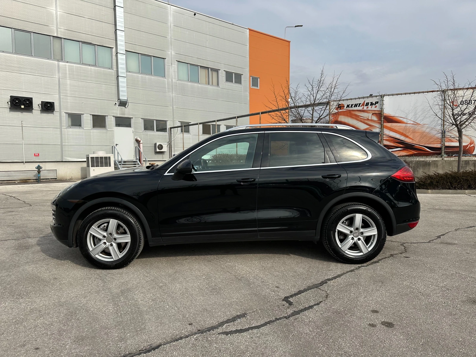 Porsche Cayenne 3.6i 299 к.с. - изображение 2