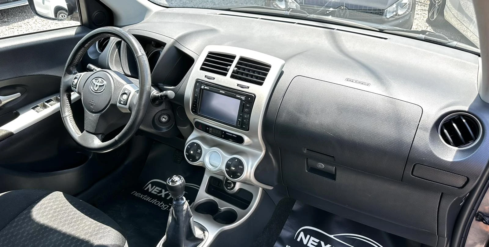 Toyota Urban Cruiser 1.4D 90HP 4X4 NAVI - изображение 10