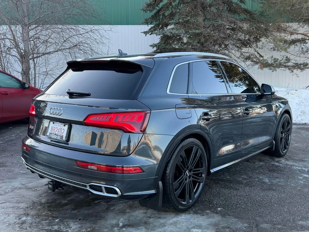 Audi SQ5 2018 TECHNIK QUATTRO * АМБИЕНТНО* ДИСТРОНИК * 360* - изображение 7