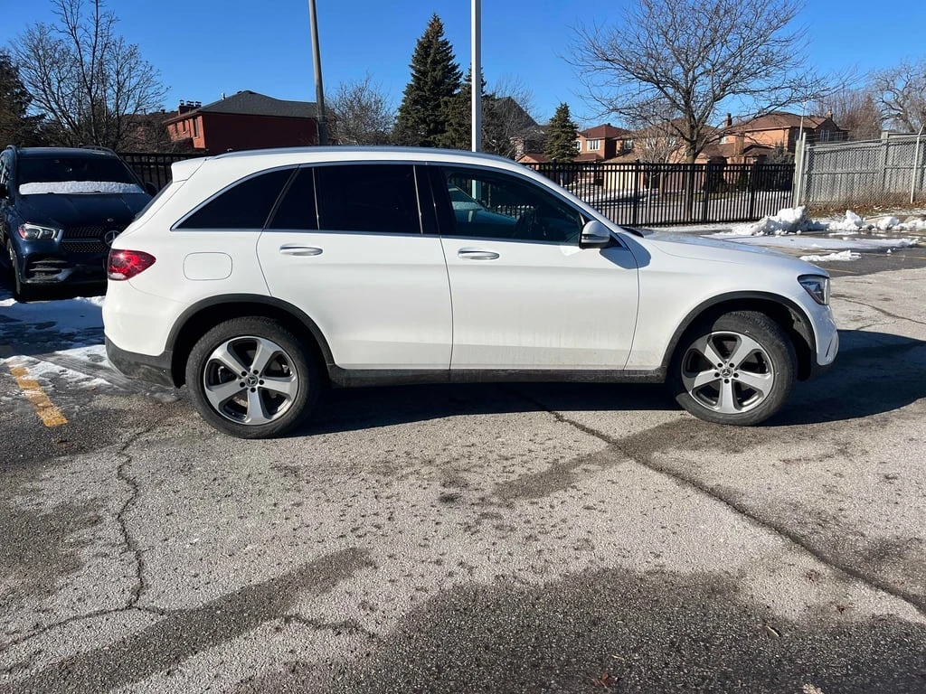 Mercedes-Benz GLC * 300 * CARFAX * БЕЗ ПЪРВОНАЧАЛНА ВНОСКА - изображение 3