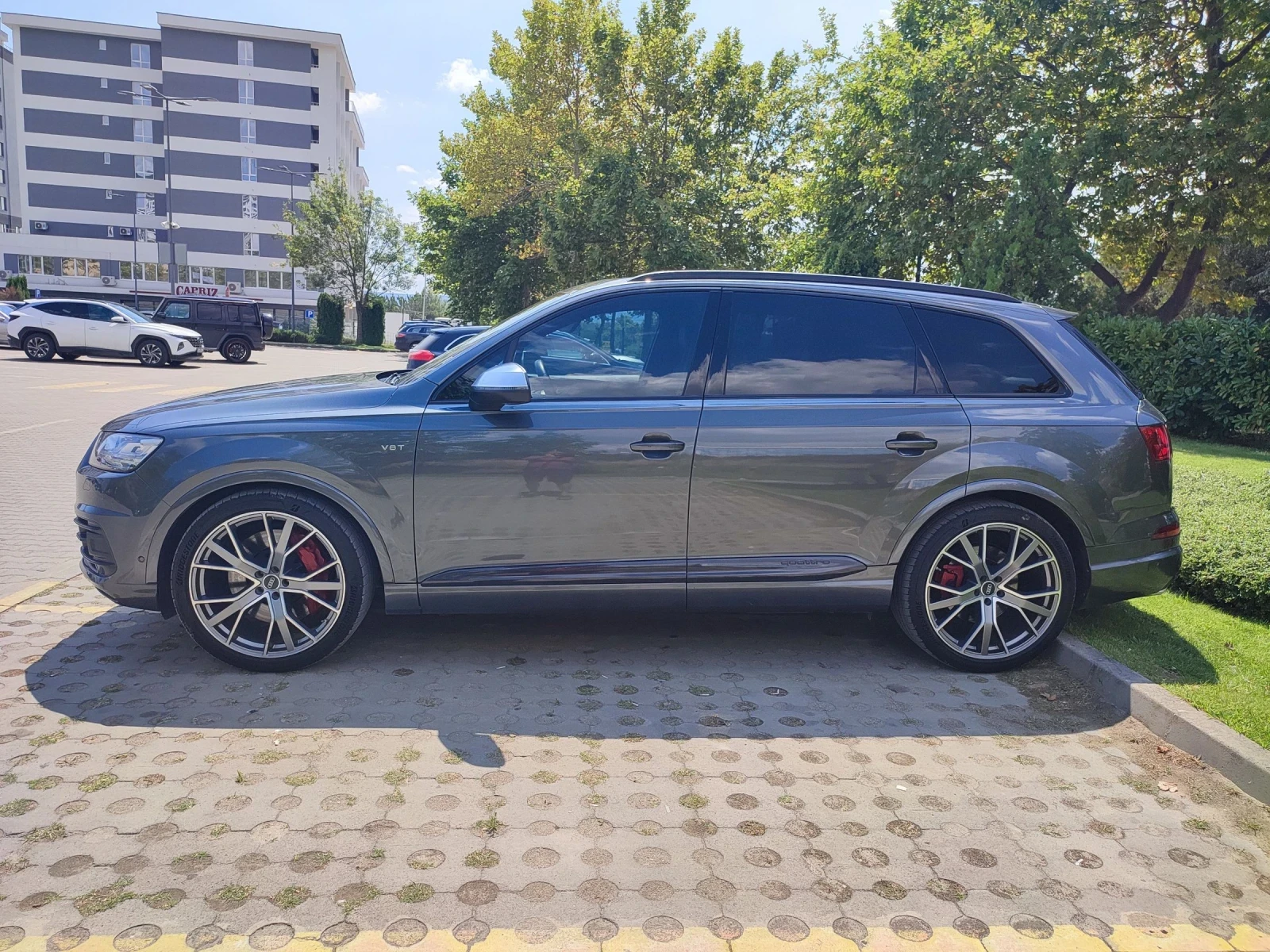 Audi SQ7  - изображение 10