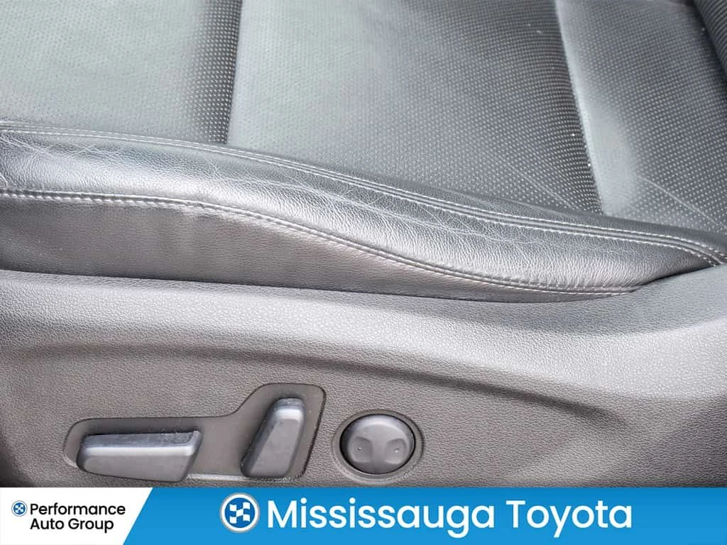 Hyundai Tucson * Ultimate AWD * CARFAX * ЦЕНА ДО БГ, снимка 14 - Автомобили и джипове - 53736901