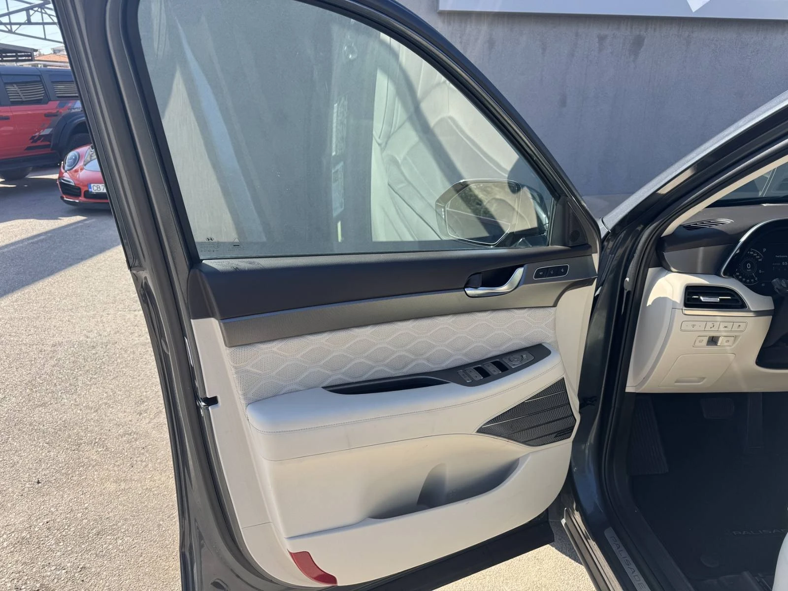 Hyundai Palisade 3.8 GDI V6 HTRAC AWD, снимка 9 - Автомобили и джипове - 53856785