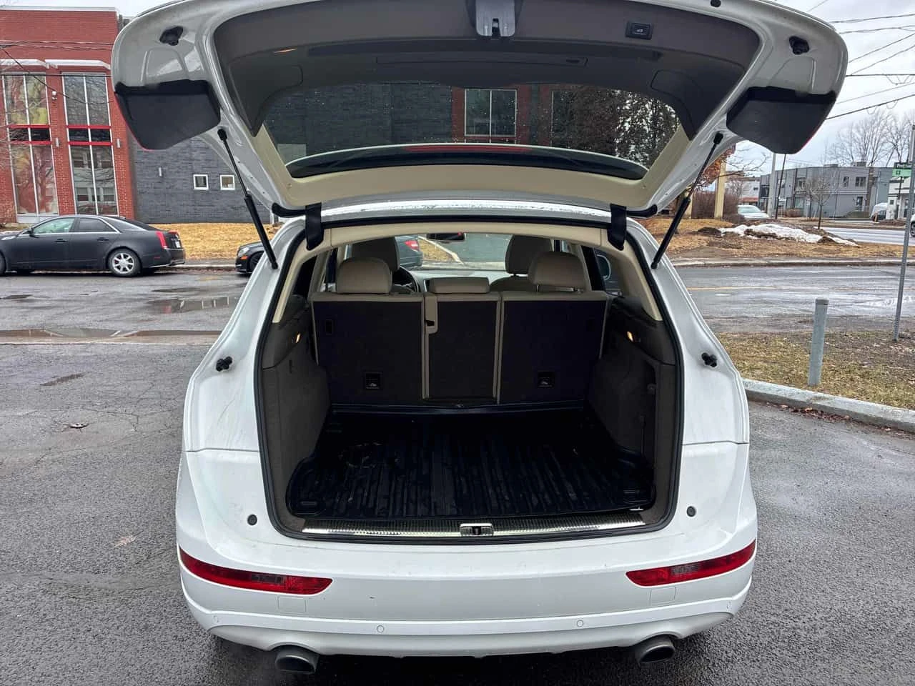 Audi Q5 * 2.0T Progressiv * CARFAX * ���� �� �� | Mobile.bg � ����������� 6