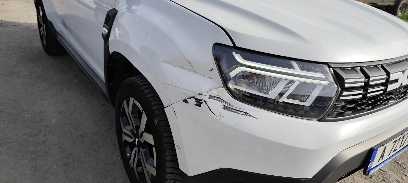 Dacia Duster, снимка 10 - Автомобили и джипове - 54196193