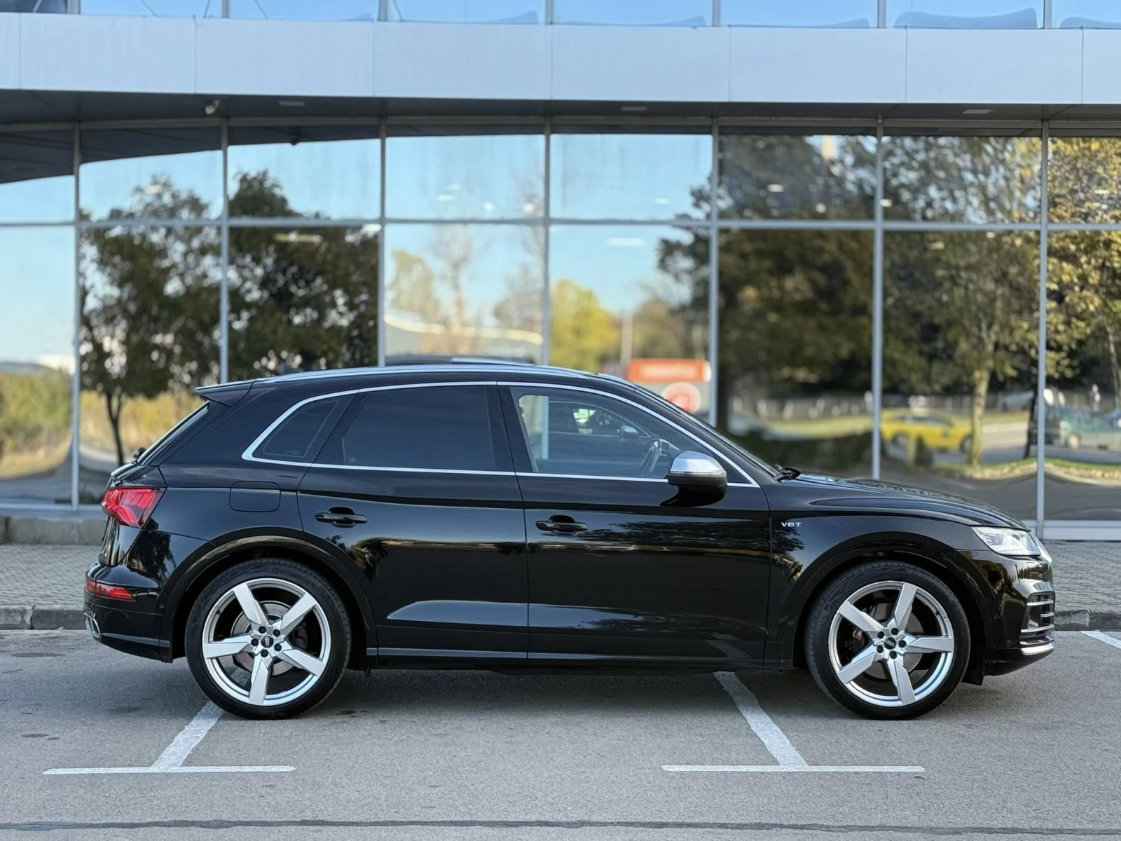 Audi SQ5 Audi Sport FULL CH, снимка 3 - Автомобили и джипове - 54532000