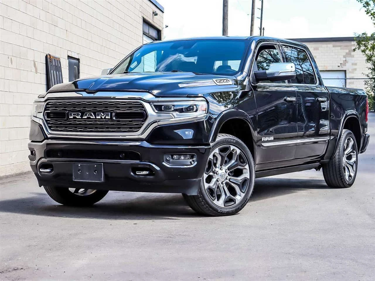 Dodge RAM 1500  Limited / CARFAX / CAMERA / ВЪЗДУХ / ОБДУХВАНЕ 