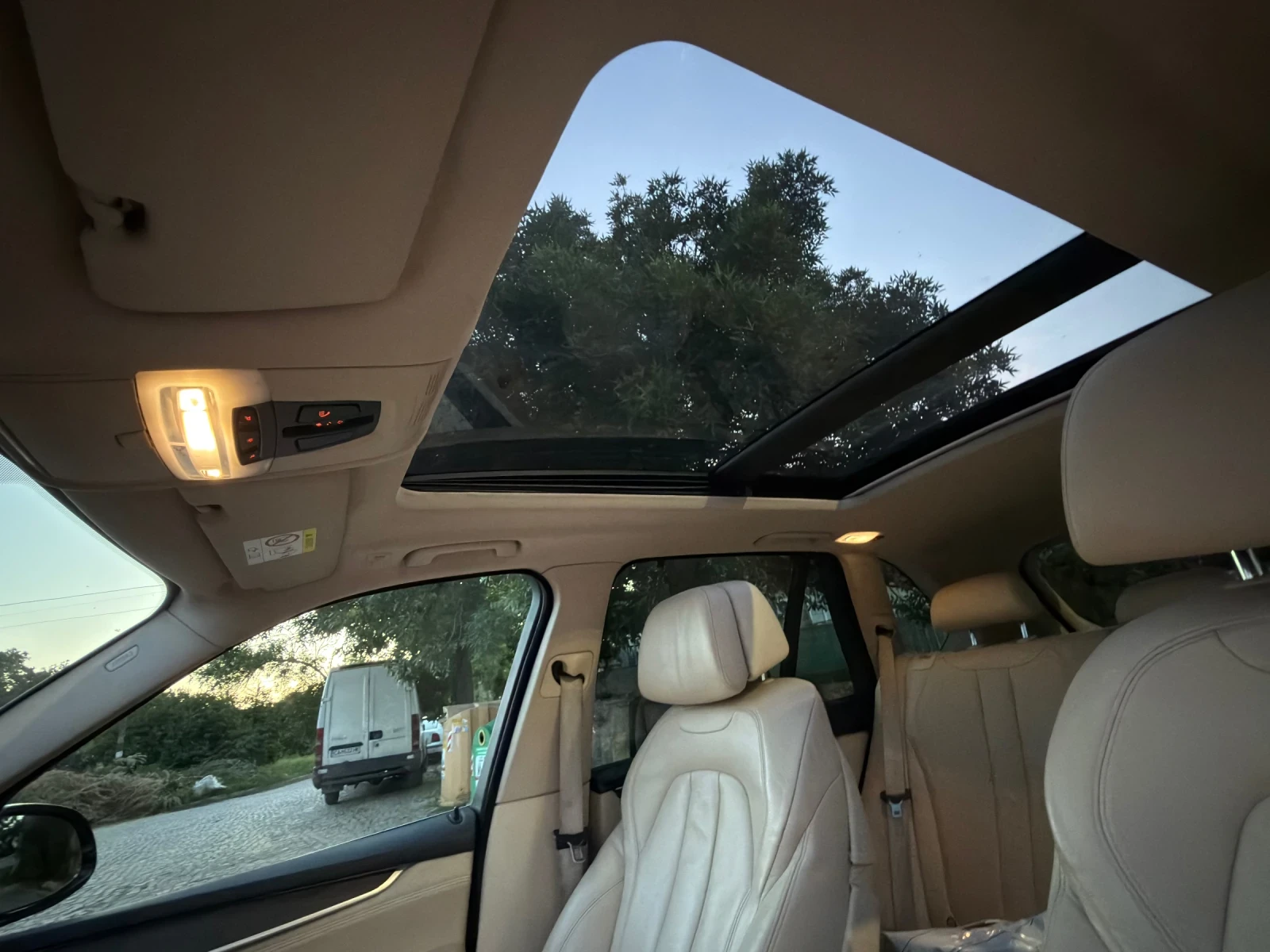 BMW X5 3.0 x zdraiv, снимка 11 - Автомобили и джипове - 54844839