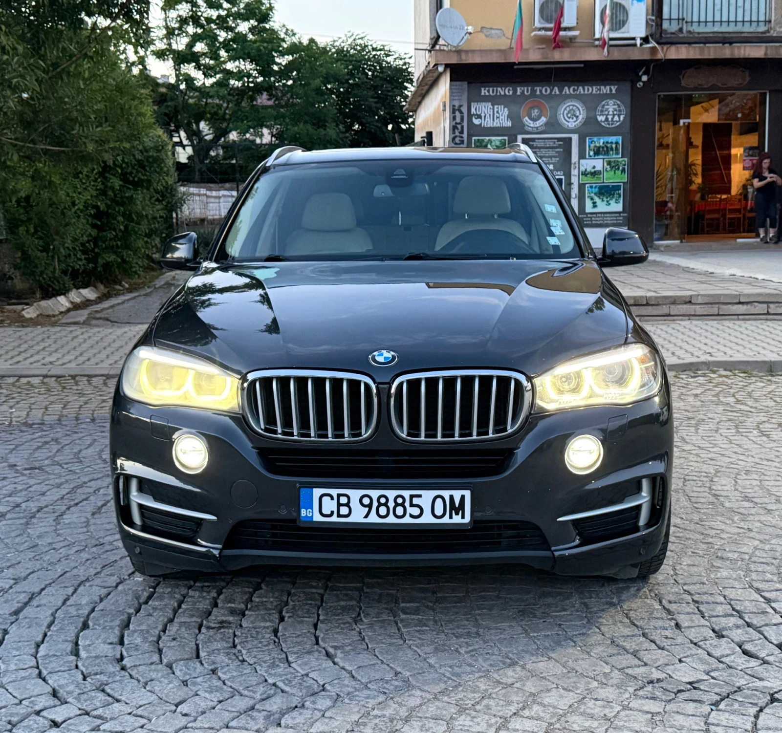 BMW X5 3.0 x zdraiv, снимка 2 - Автомобили и джипове - 54844839