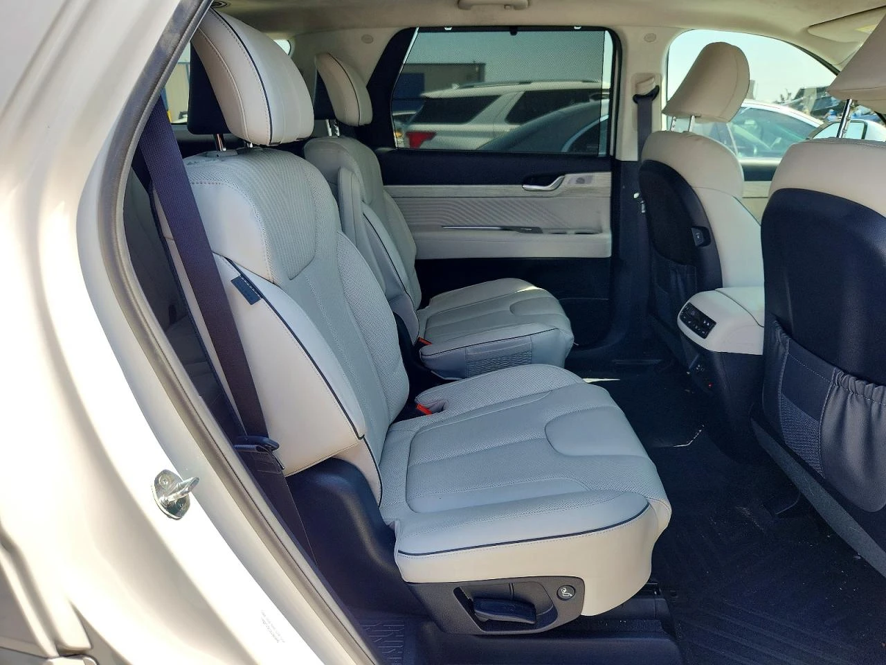 Hyundai Palisade 3.8l Calligraphy, снимка 11 - Автомобили и джипове - 55995948