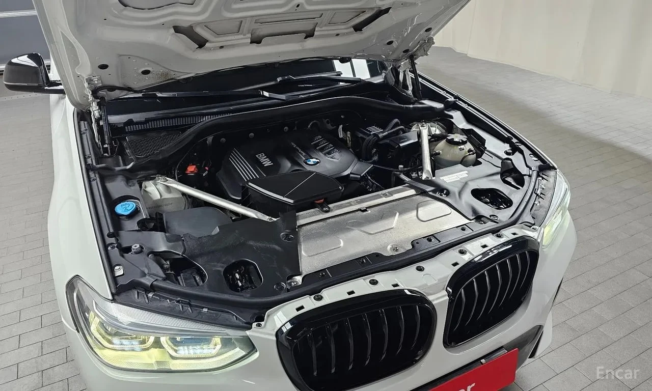 BMW X4 * xDrive20d M Sport * ЦЕНА ДО БГ, снимка 6 - Автомобили и джипове - 56156542