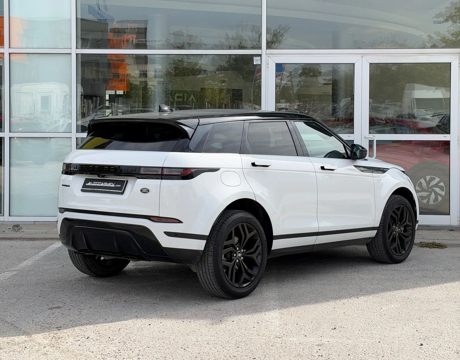 Land Rover Range Rover Evoque D180 AWD BI-COLOR ���� ������ ������� ��. �������� | Mobile.bg � ����������� 10