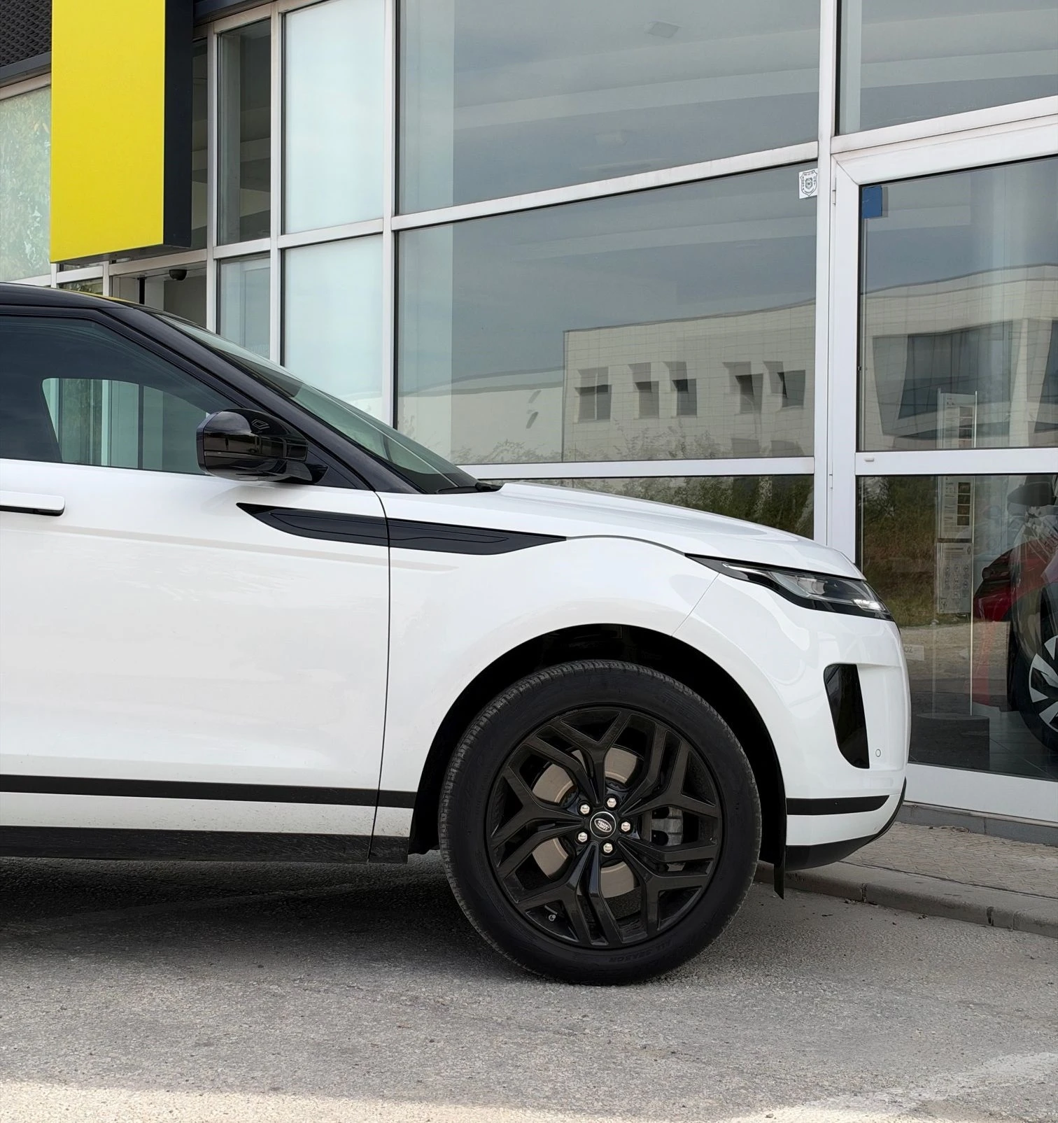 Land Rover Range Rover Evoque D180 AWD BI-COLOR ���� ������ ������� ��. �������� | Mobile.bg � ����������� 11