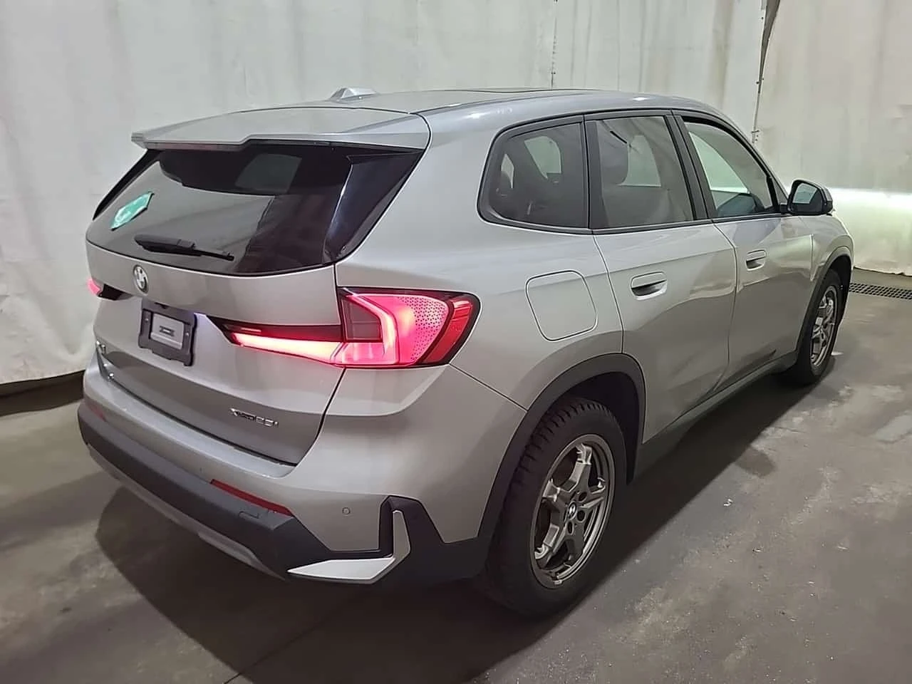 BMW X1 * XDRIVE28I * CARFAX *  | Mobile.bg � ����������� 3