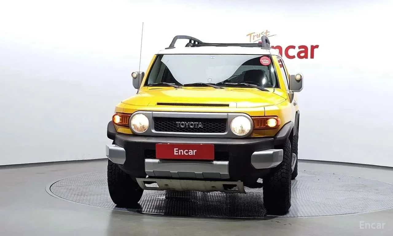 Toyota Fj cruiser, снимка 3 - Автомобили и джипове - 56686199