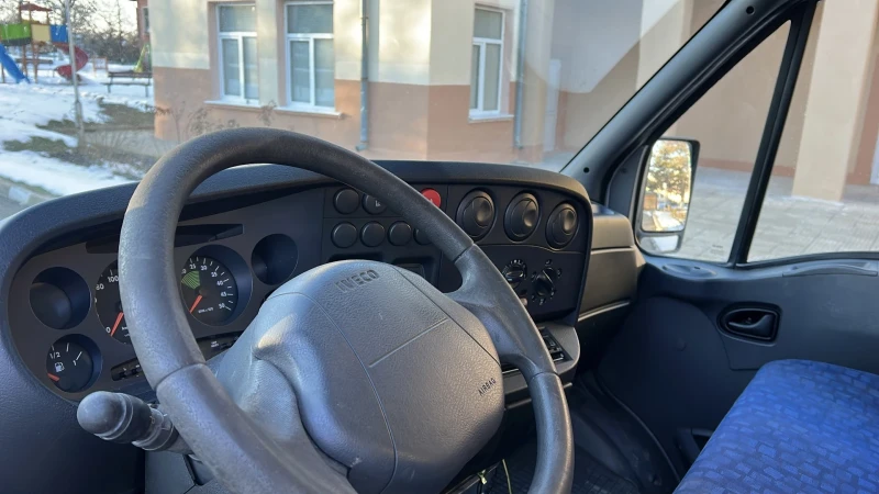 Iveco Daily 2.3, снимка 9 - Бусове и автобуси - 49237143