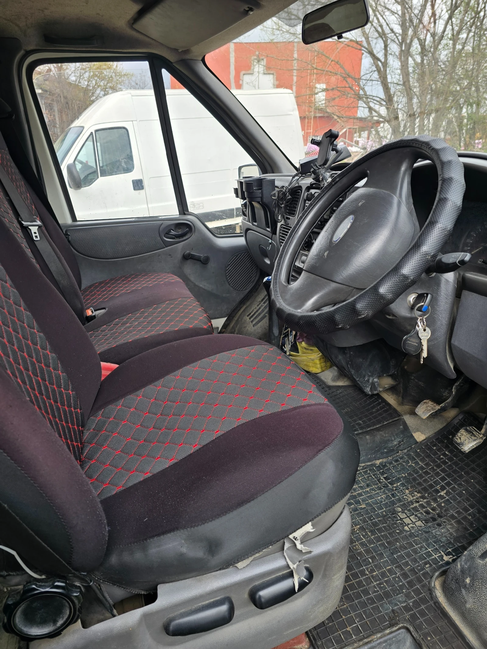Ford Transit  - изображение 7