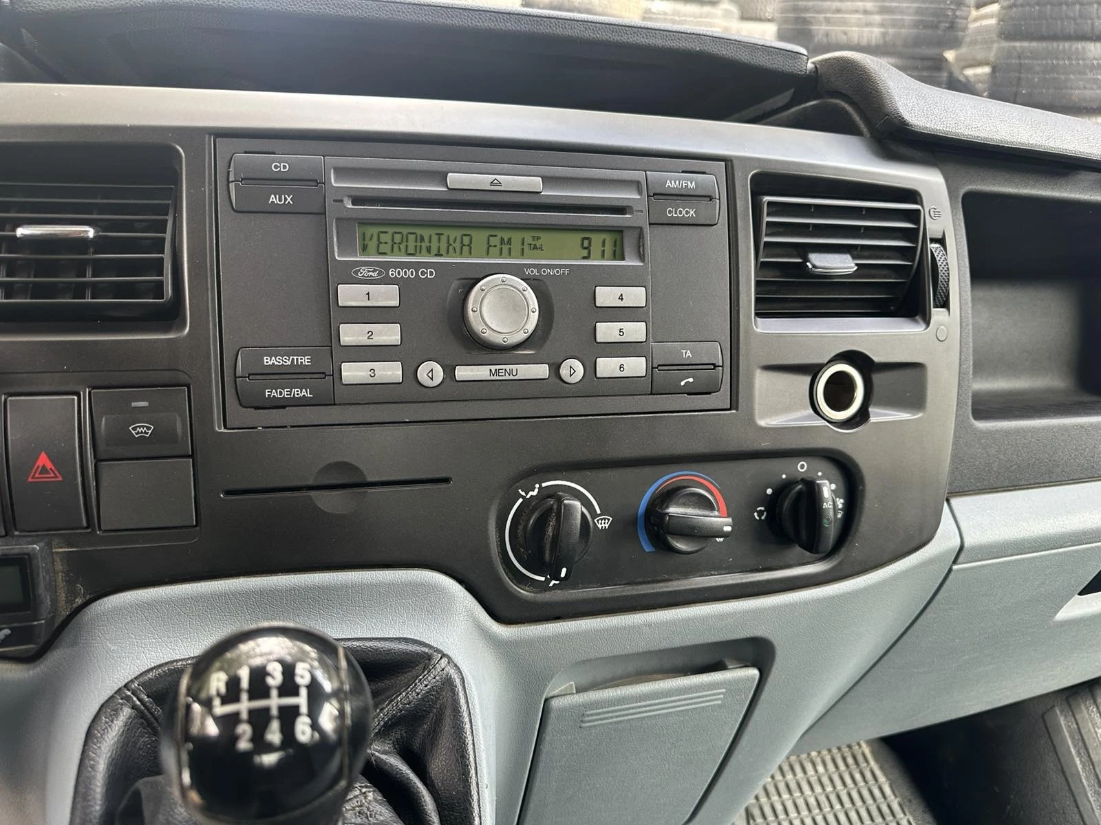 Ford Transit 2.2TDCi - изображение 9