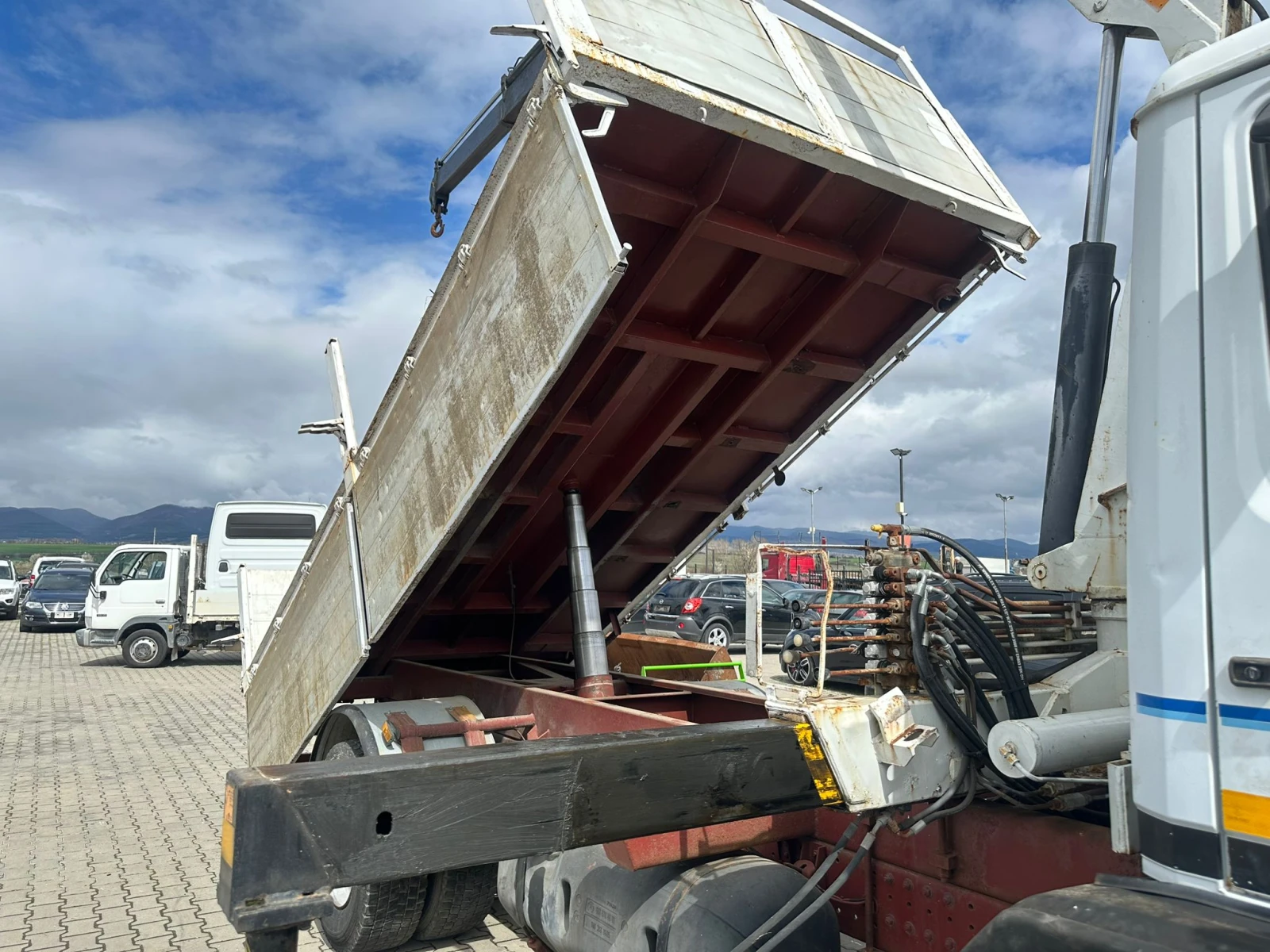 Mercedes-Benz 1517 / ���������� �������� � ���� / ��� ����� / | Mobile.bg � ����������� 3