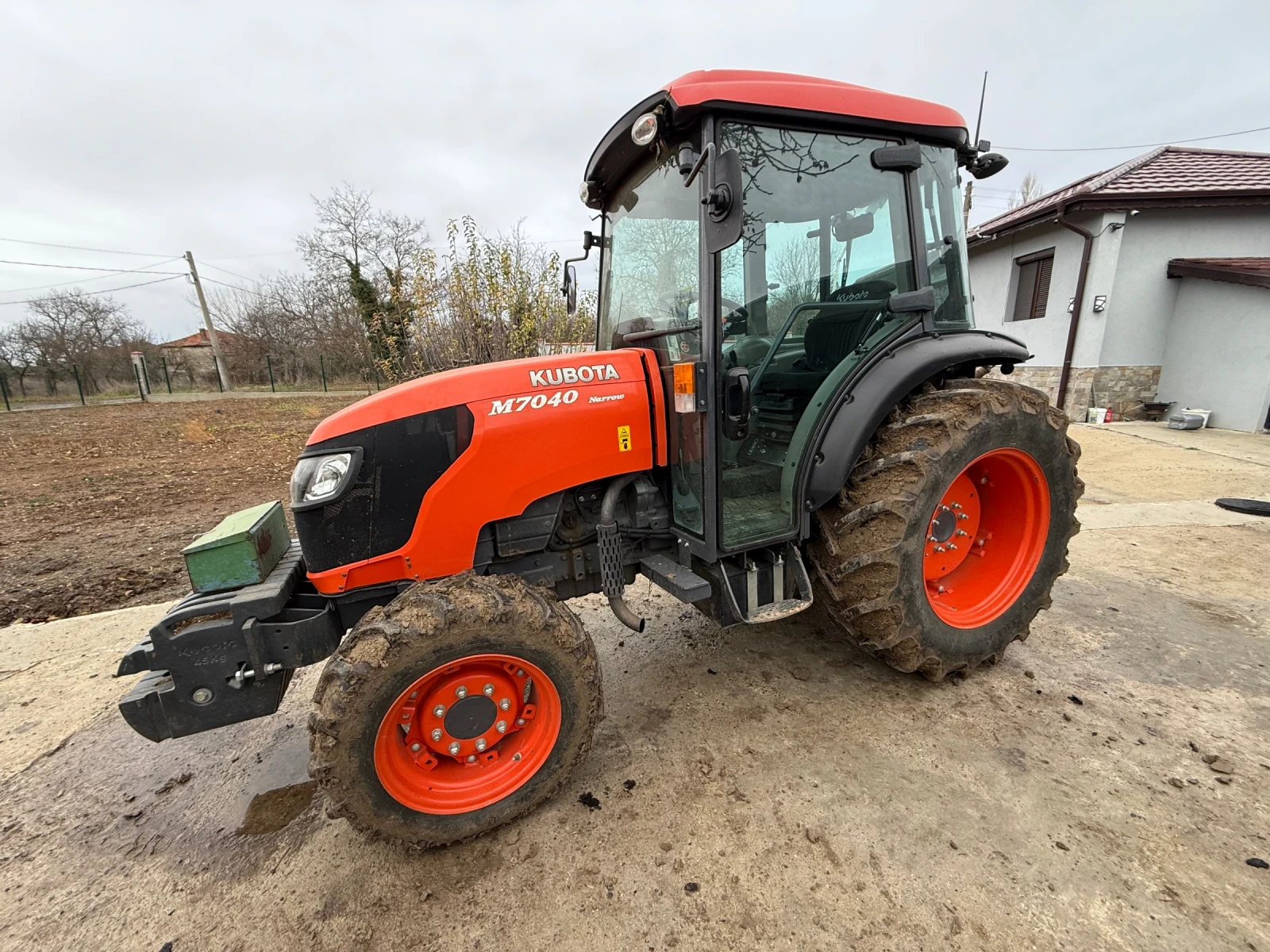 Трактор Kubota M 7040 - изображение 2