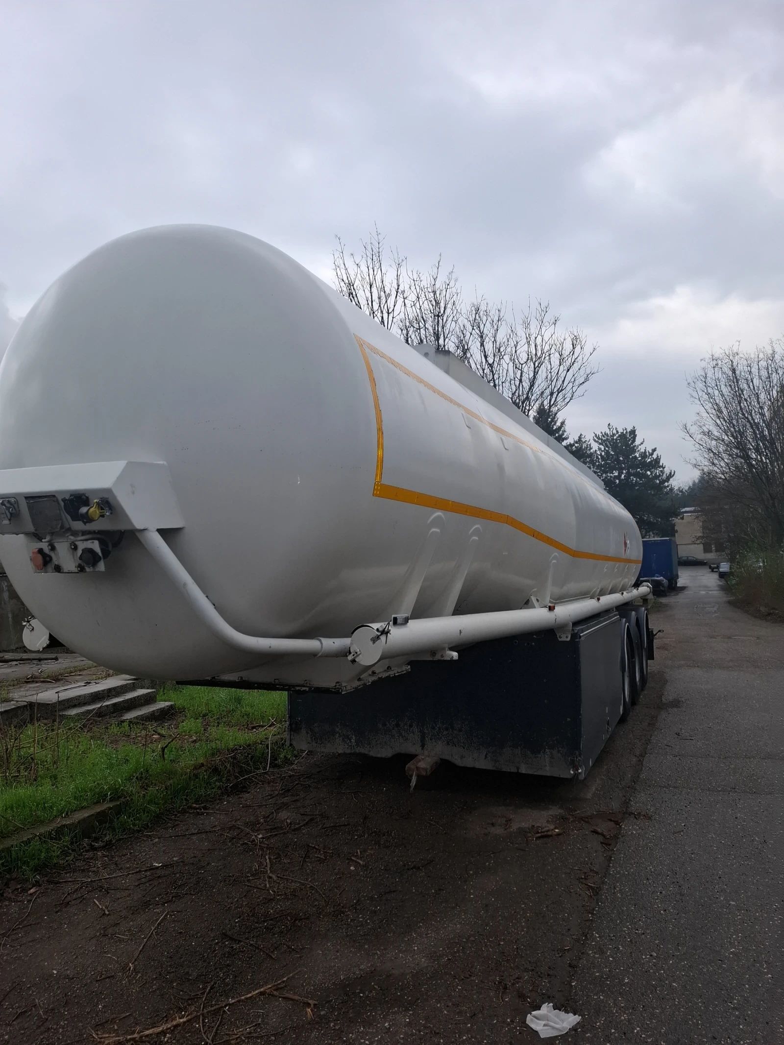 За камион LAG, снимка 3 - Ремаркета - 54088163