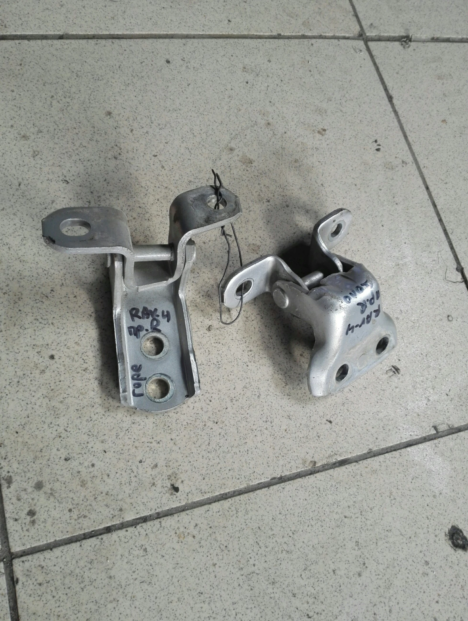     (  )  4 | Mobile.bg   1