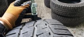 Гуми Зимни 235/65R16, снимка 4