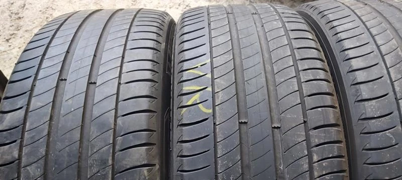 Гуми Летни 245/45R19, снимка 4 - Гуми и джанти - 33849628